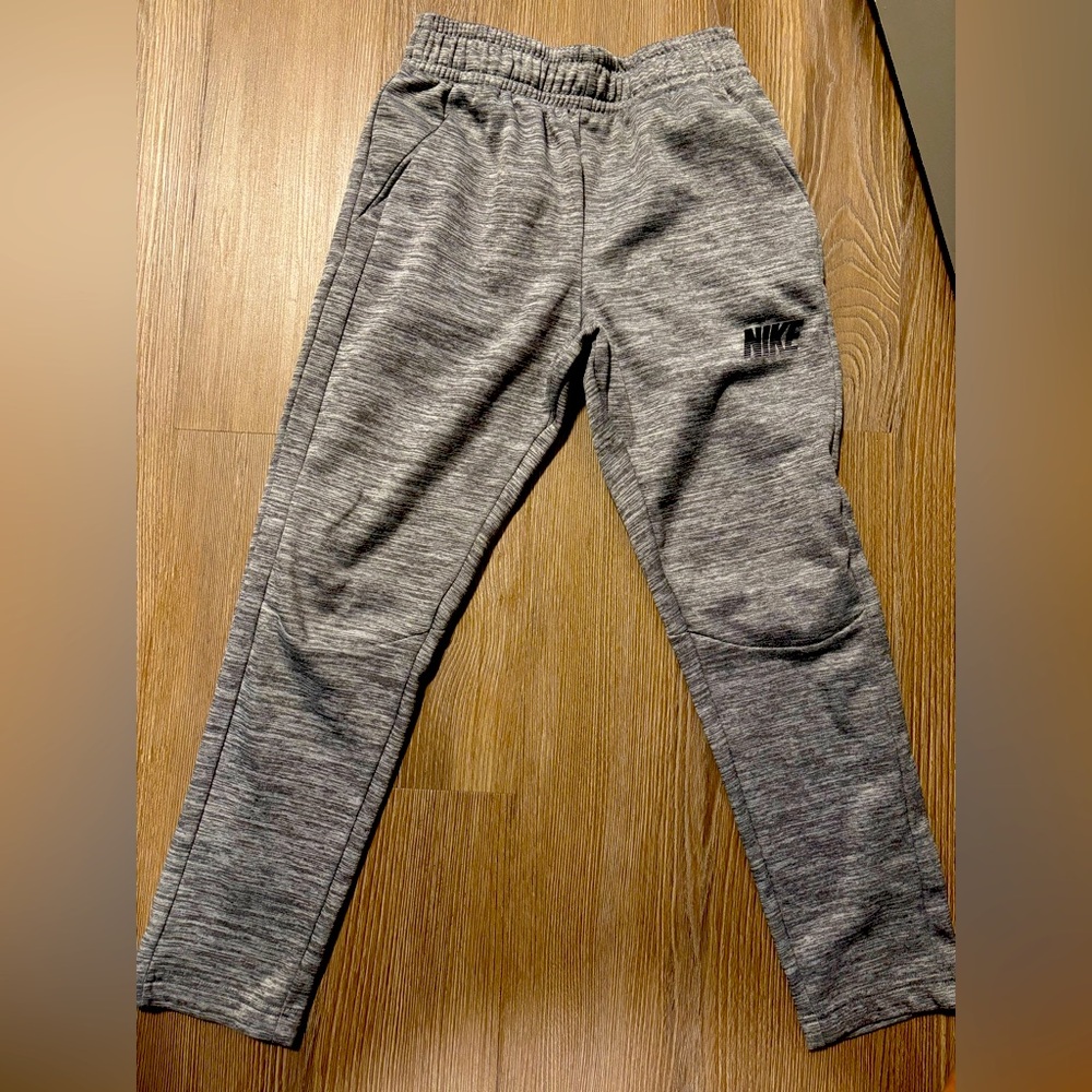 NIKE sweatpants size M